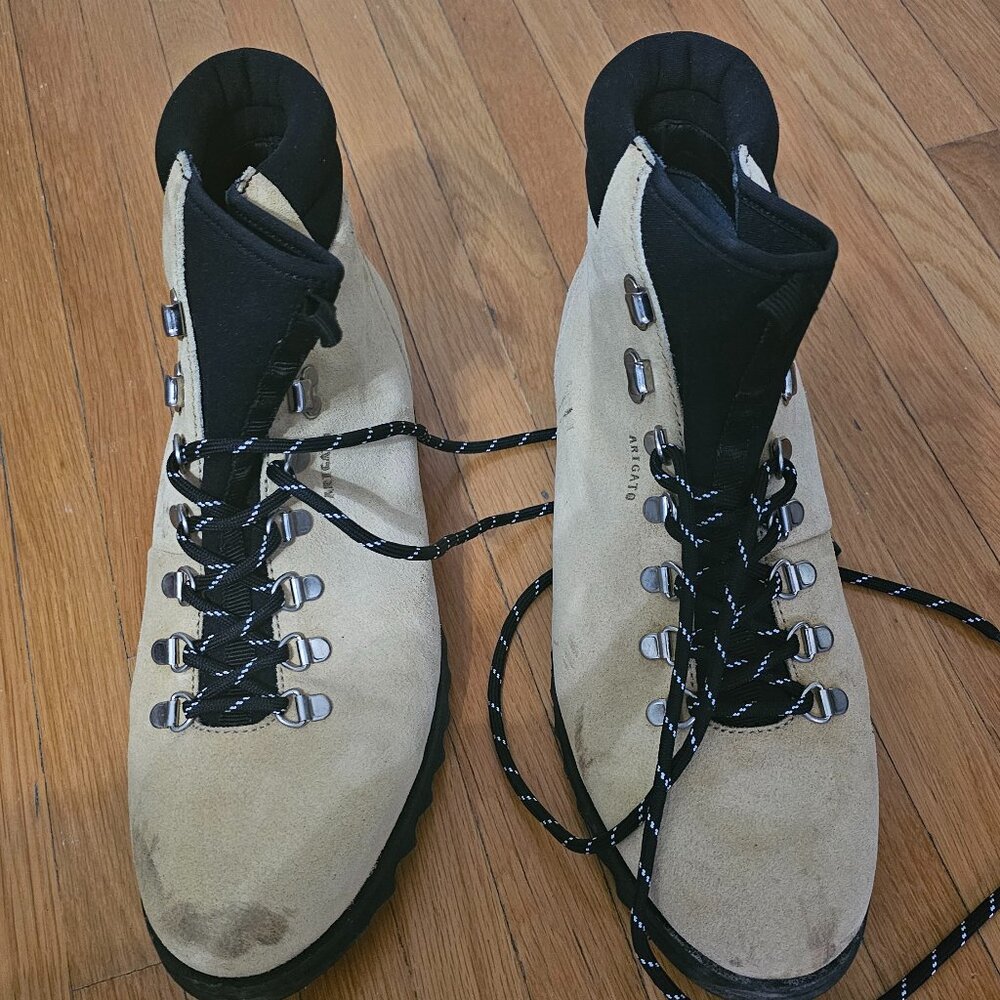 Axel Arigato Men’s Suede Hiking Boots - Beige/Black - US 10